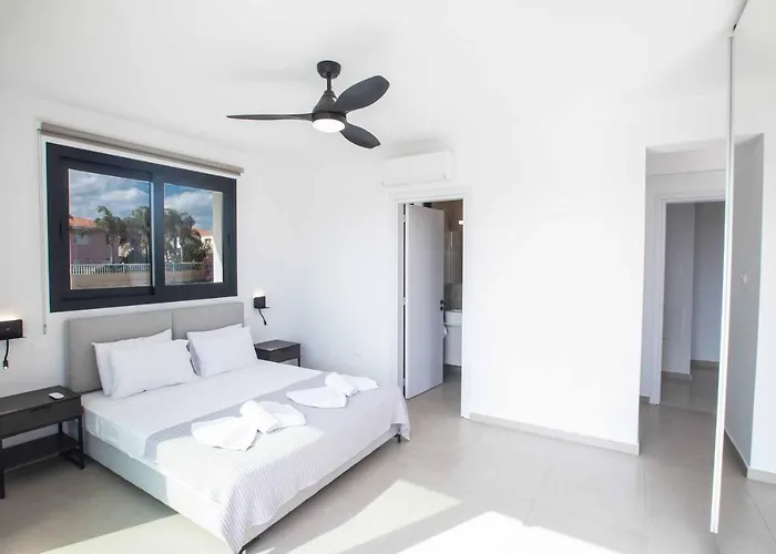 Protaras Ti39 Paralimni